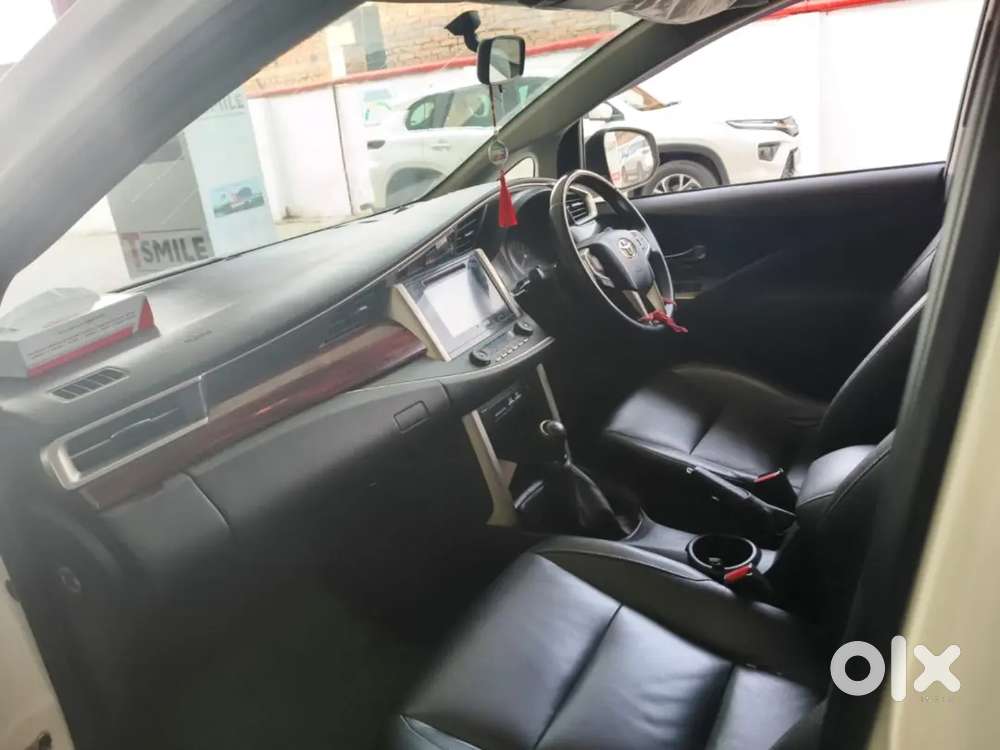 Toyota Innova Crysta 2018