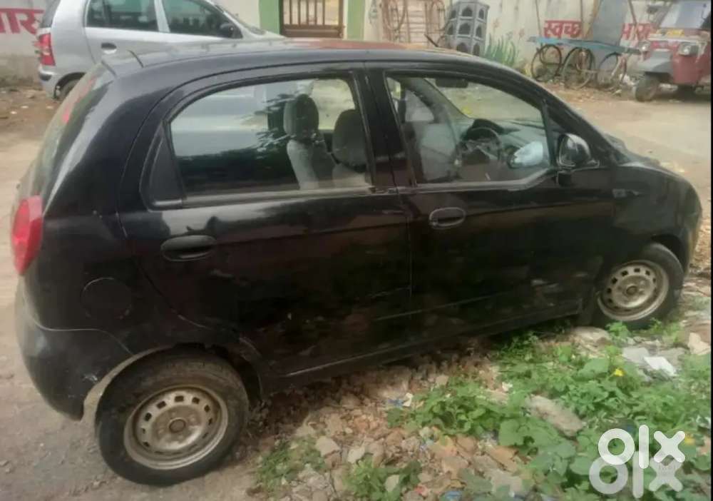Good Condition Car Ke Enginev Mai Koi Kaam Nahi Hai