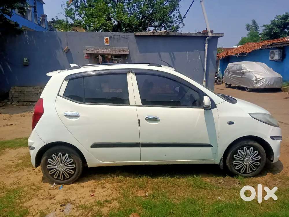 Hyundai I10 Sportz Petrol 2011
