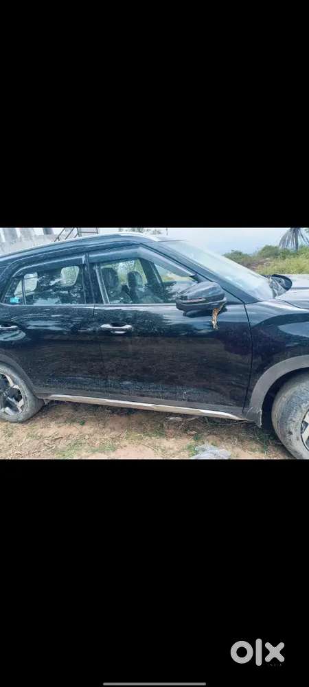 Hyundai Alcazar 2022 Petrol 14000 Km Driven