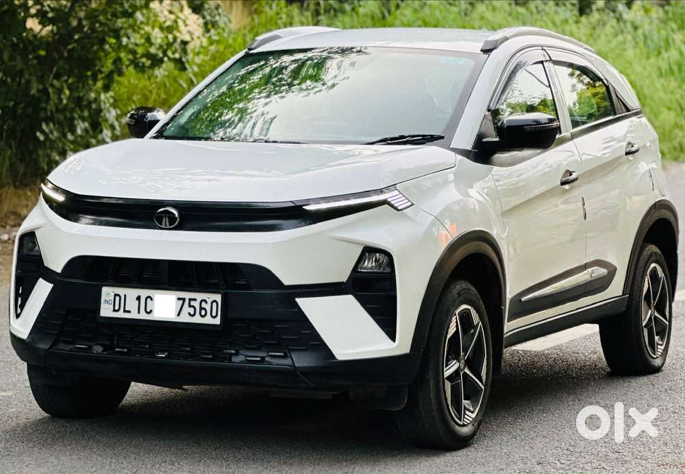Tata Nexon Smart Plus1.2 Revotron Petrol 5 Mt, 2024, Petrol