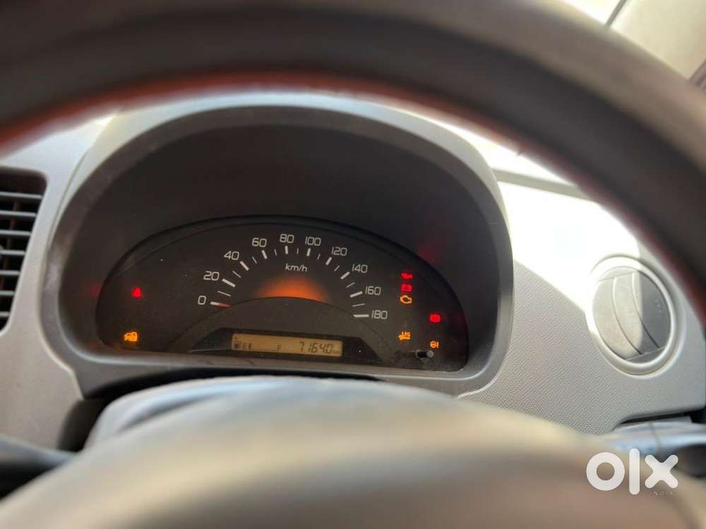 Maruti Suzuki Wagon R 2013 Petrol Well Maintained