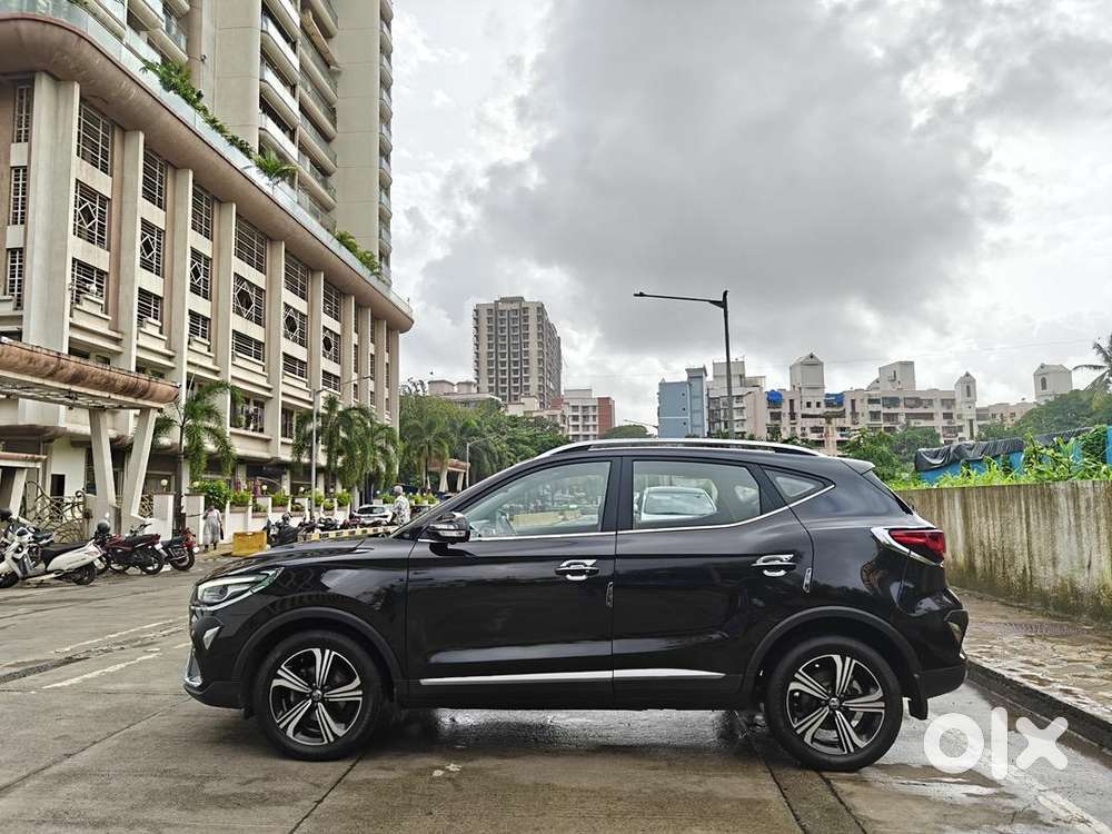 2022 Mg Car Petrol Automatic 2022