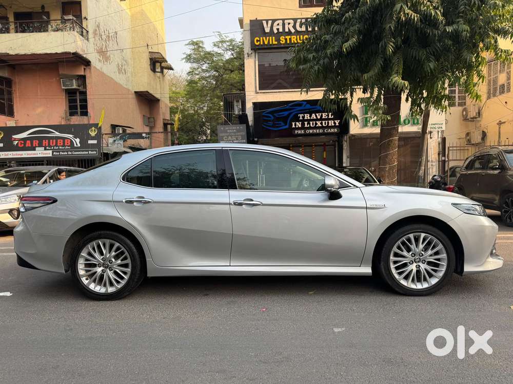 Toyota Camry Hybrid, 2021, Petrol