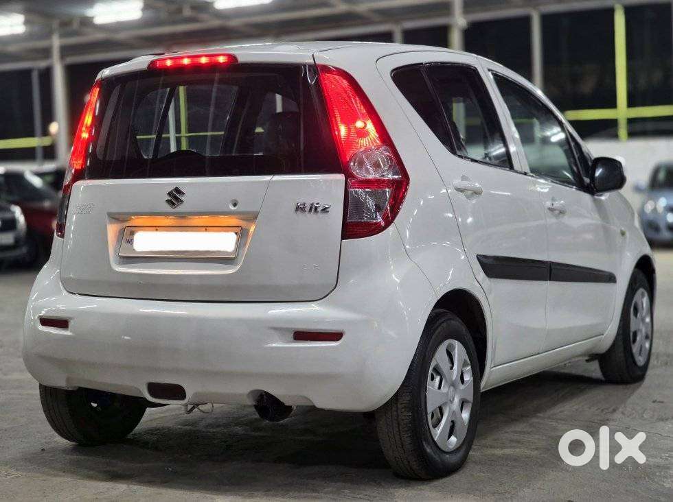 Maruti Suzuki Ritz, 2011, Petrol