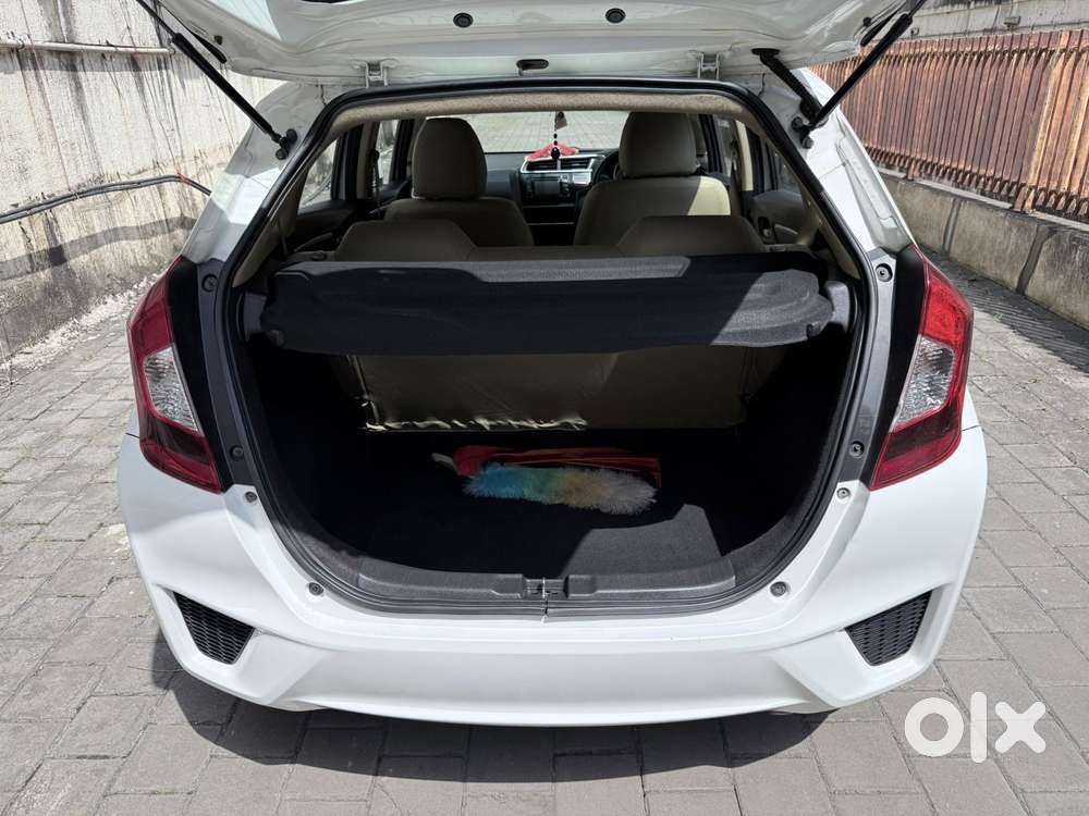 Honda Jazz V Mt Privilege, 2016, Petrol