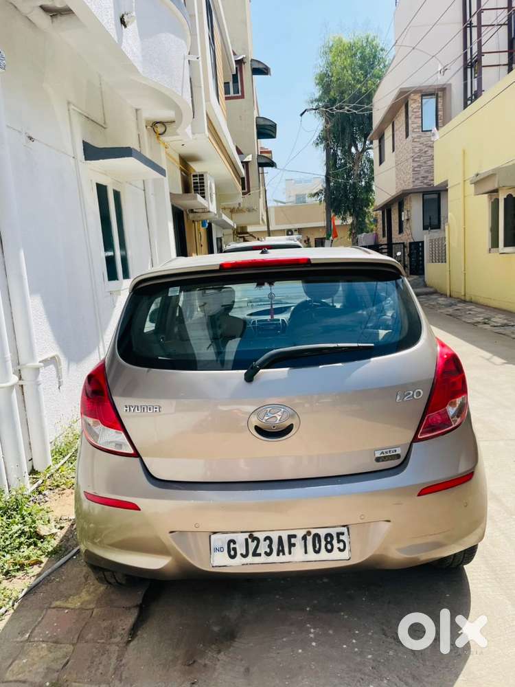 Hyundai I20 2013 Petrol 7000 Km Driven