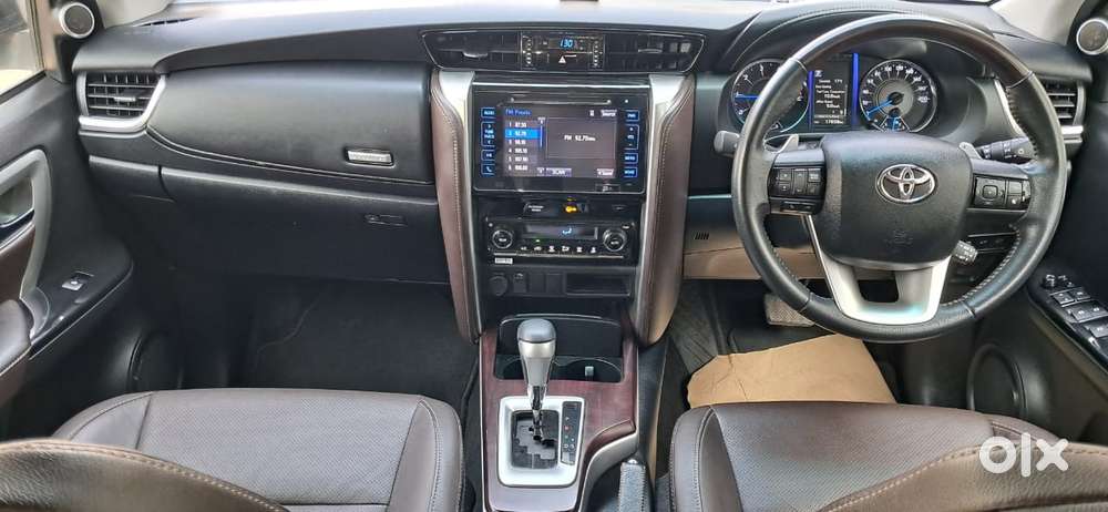 Toyota Fortuner 4x2 At 2.8 Diesel, 2020, Diesel