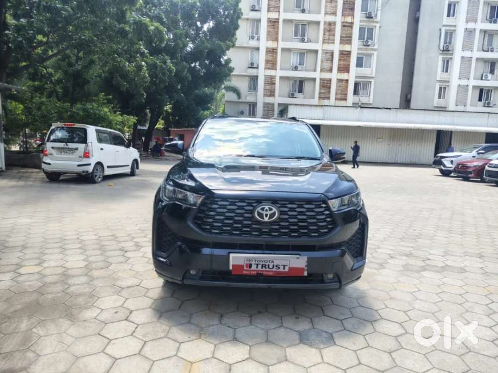 Toyota Innova Hycross 2.0 Gx 8 Str, 2023, Petrol