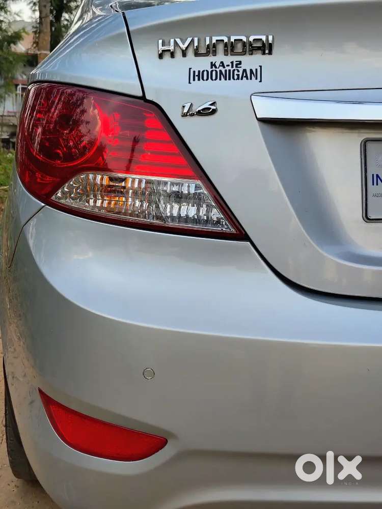 Hyundai Fluidic Verna 2012 Electric 96800 Km Driven