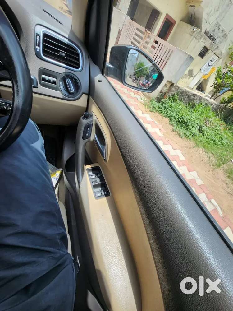 Volkswagen Vento 2015 1.5 Celeste.