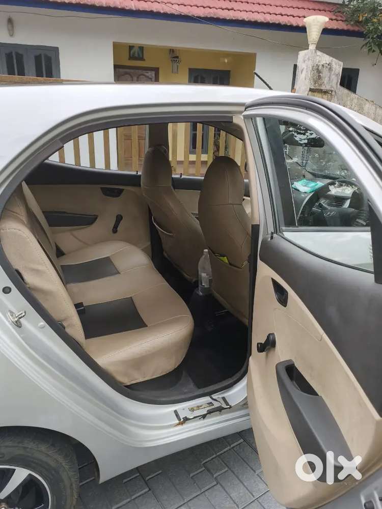 Hyundai Eon Era Plus Petrol 2012