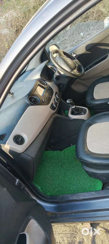 Hyundai Grand I10 2017 Diesel 132000 Km Driven
