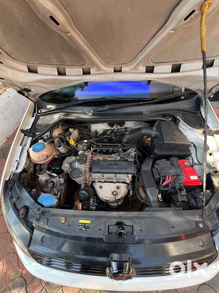Volkswagen Polo Petrol 2016