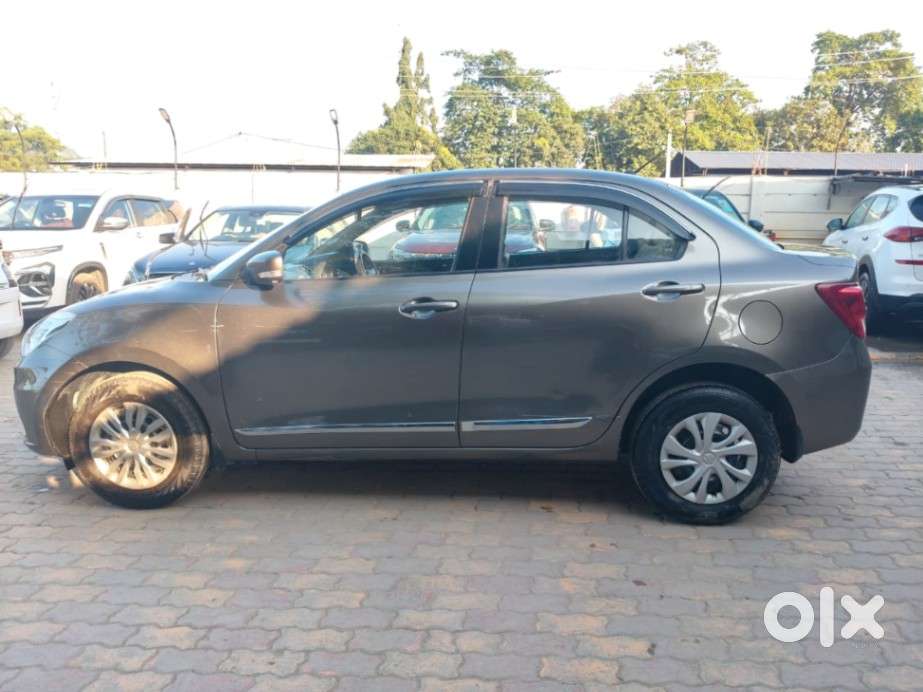 Maruti Suzuki Dzire 1.2 Vxi, 2021, Petrol