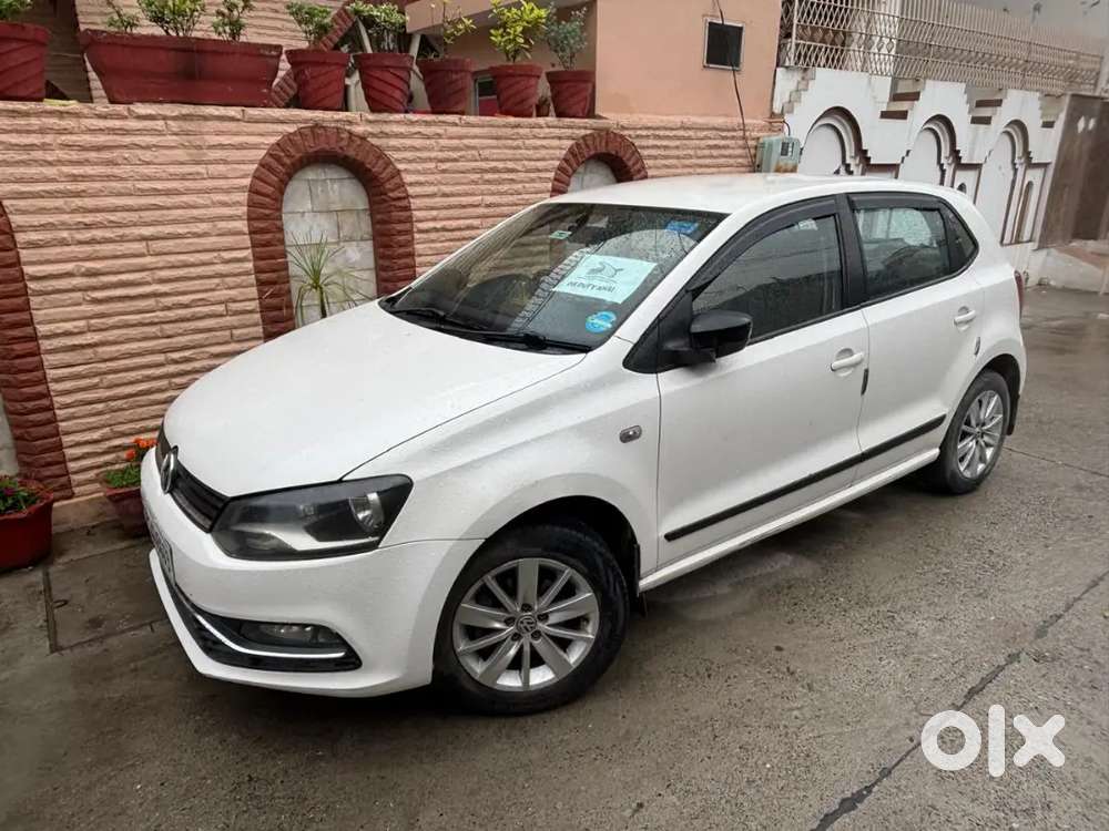 Volkswagen Polo 2015 Diesel 106000 Km Driven