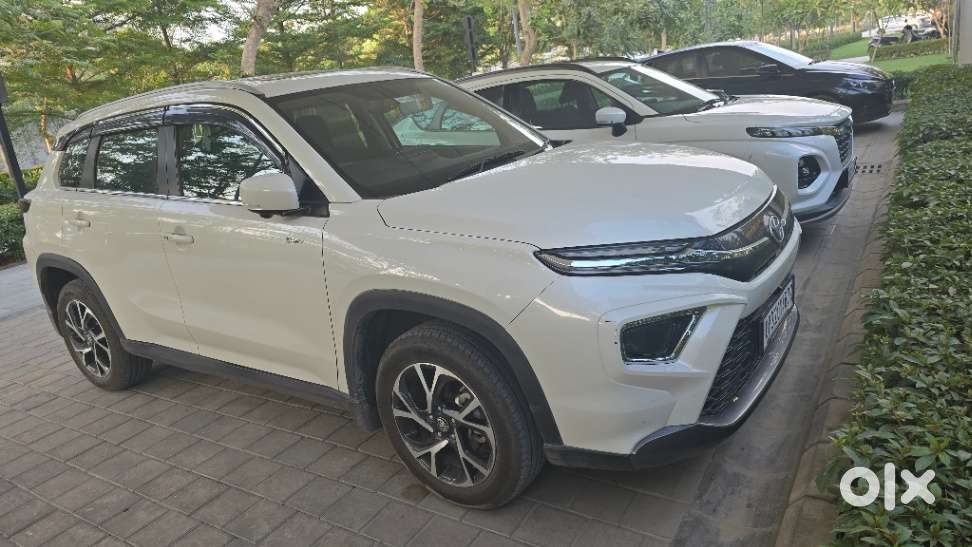 Toyota Urban Cruiser Hyryder 1.5 V Hybrid, 2025, Petrol