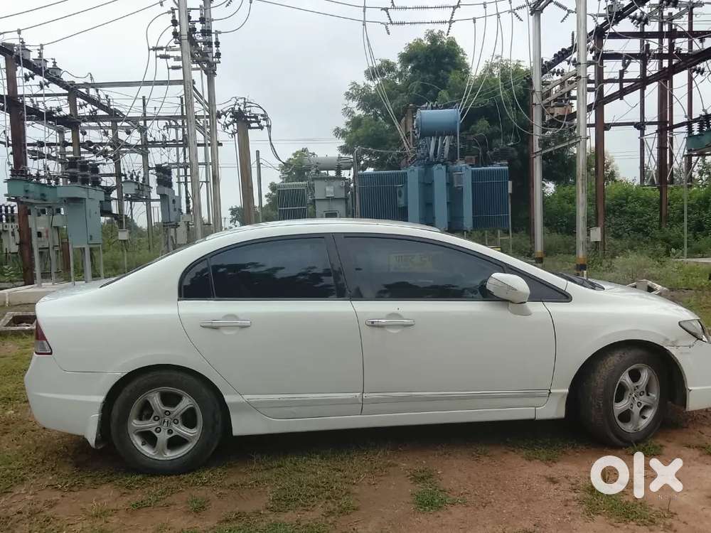 Honda Civic 1.8 Petrol 2009 And Cng Fitted