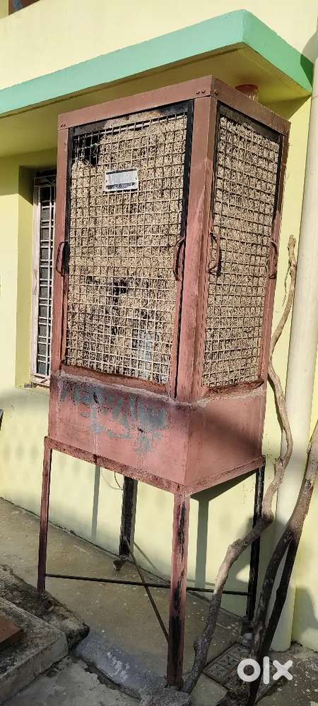 Full size Cooler with stand