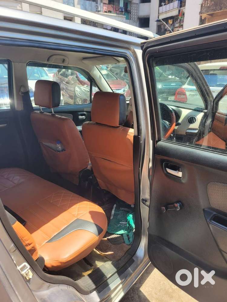 2014 Wagon R Lxi Cng  60k Km  Touchscreen + Camera  Premium Interio