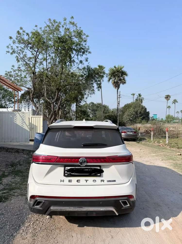 Mg Hector Plus 2024 Diesel 13100 Km Driven