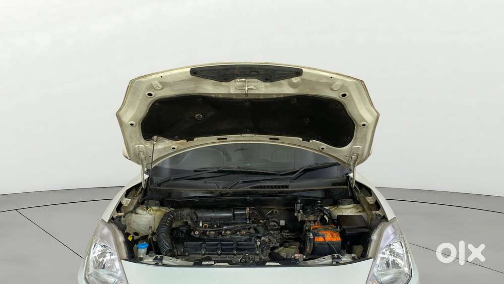 Maruti Suzuki Swift Dzire Amt Vxi, 2019, Petrol
