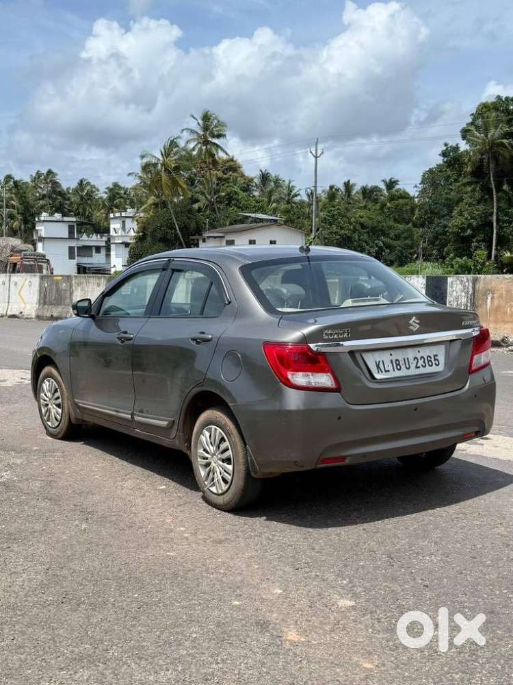 Maruti Suzuki Dzire 1.2 Vxi, 2017, Petrol