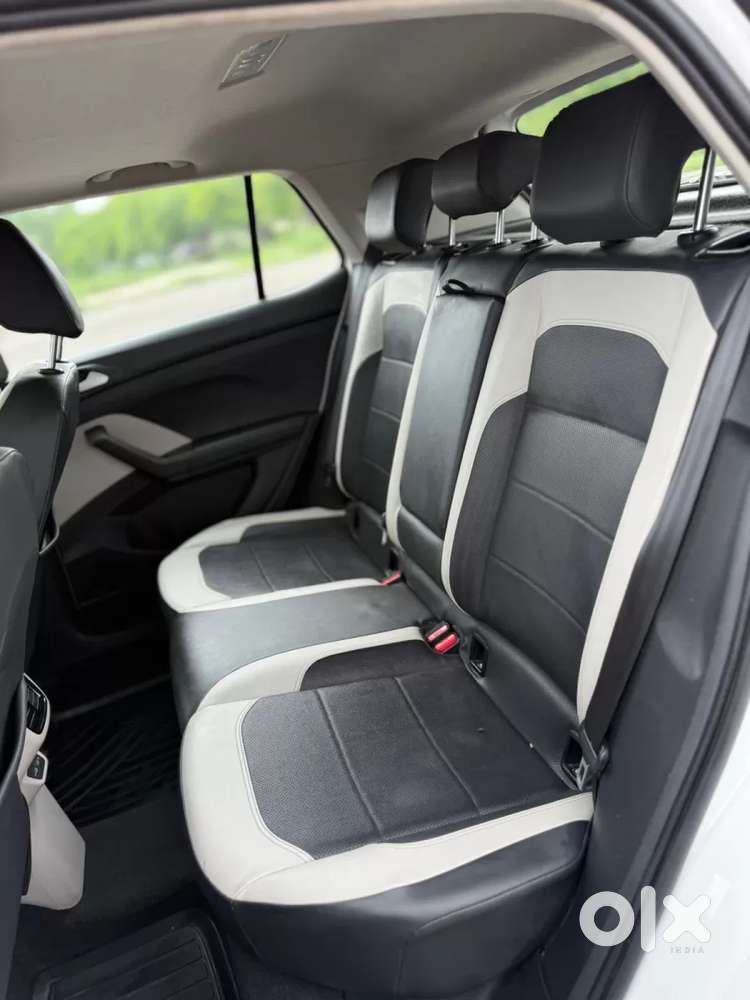 Volkswagen Taigun 1.0 Tsi Topline At, 2022, Petrol