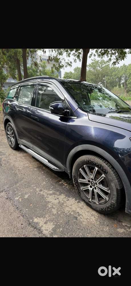 Mahindra Xuv700 2023 Diesel Auto