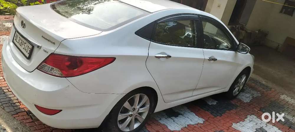 Hyundai Verna 2011 Petrol Well Maintained