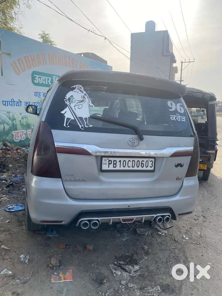 Toyota Innova 2008 Diesel 276000 Km Driven