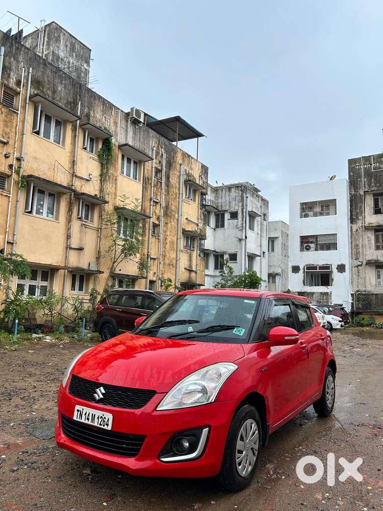 Maruti Suzuki Swift Vxi + Manual, 2017, Petrol