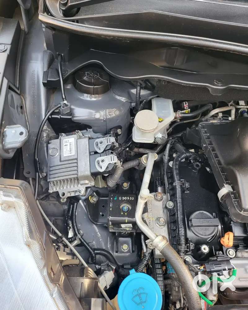Maruti Suzuki Ertiga 2023 Petrol Plus Cng
