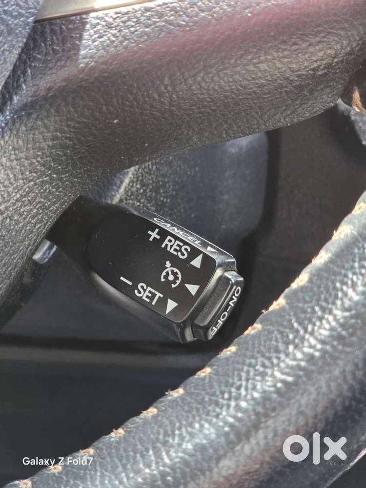 Toyota Innova Crysta 2.4 V 8 Str, 2019, Diesel