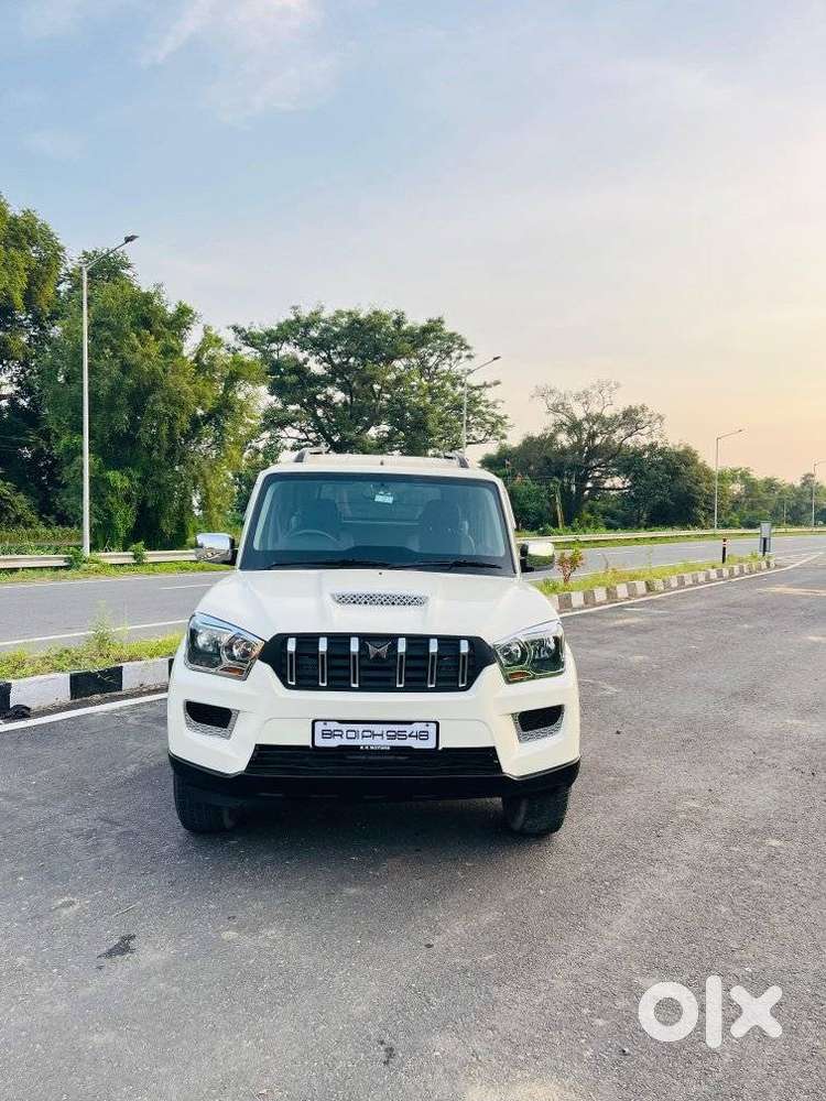 Mahindra Scorpio S4, 2018, Diesel