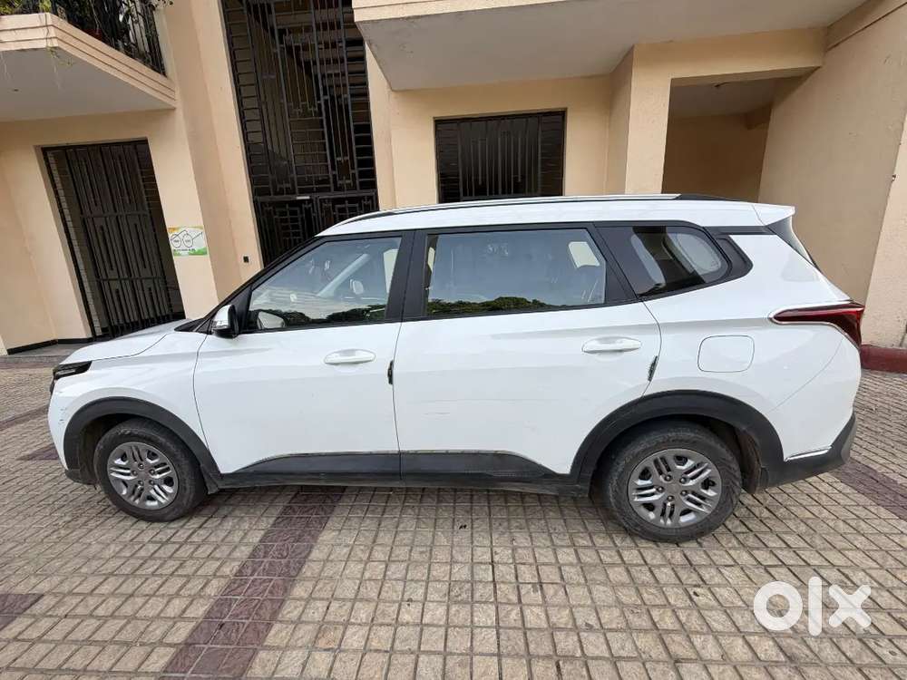 2023 Kia Carens Prestige 7 Str 1st Owner