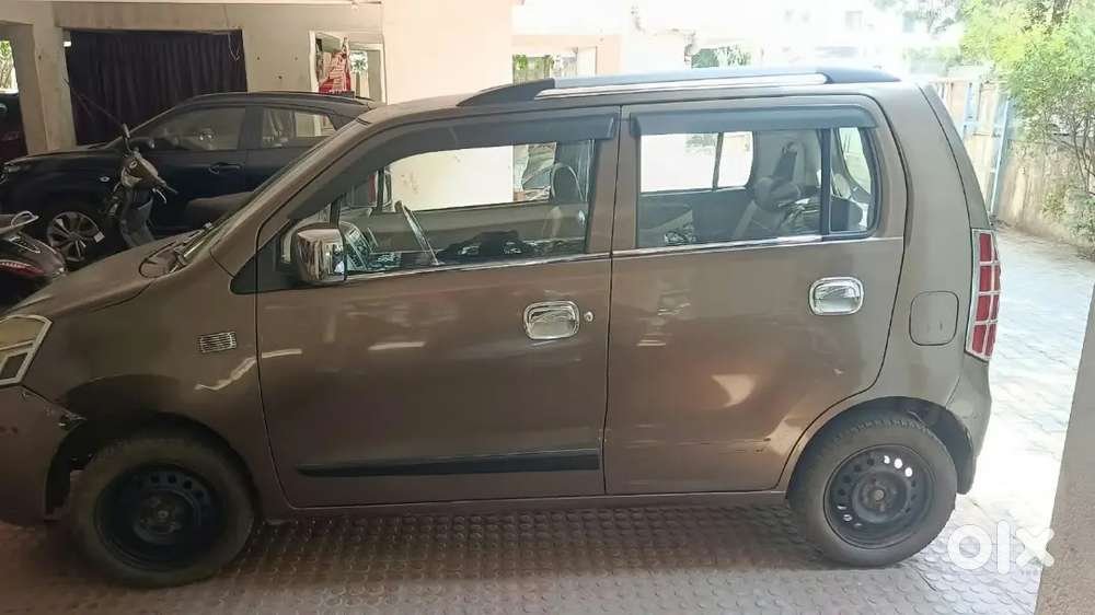 Maruti Suzuki Wagon Cng Outfited  2013