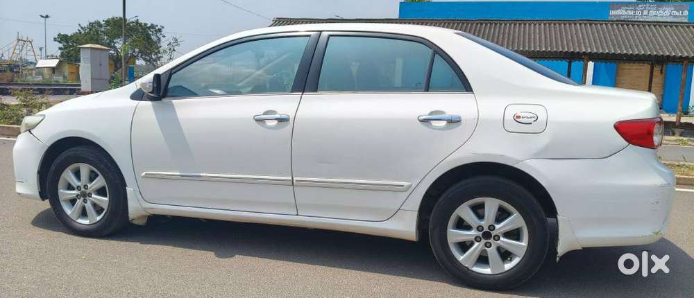 Toyota Corolla Altis 2010-2013 Diesel D4dg, 2011, Diesel