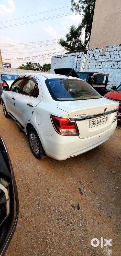 Maruti Suzuki Swift Dzire Amt Zdi, 2017, Diesel