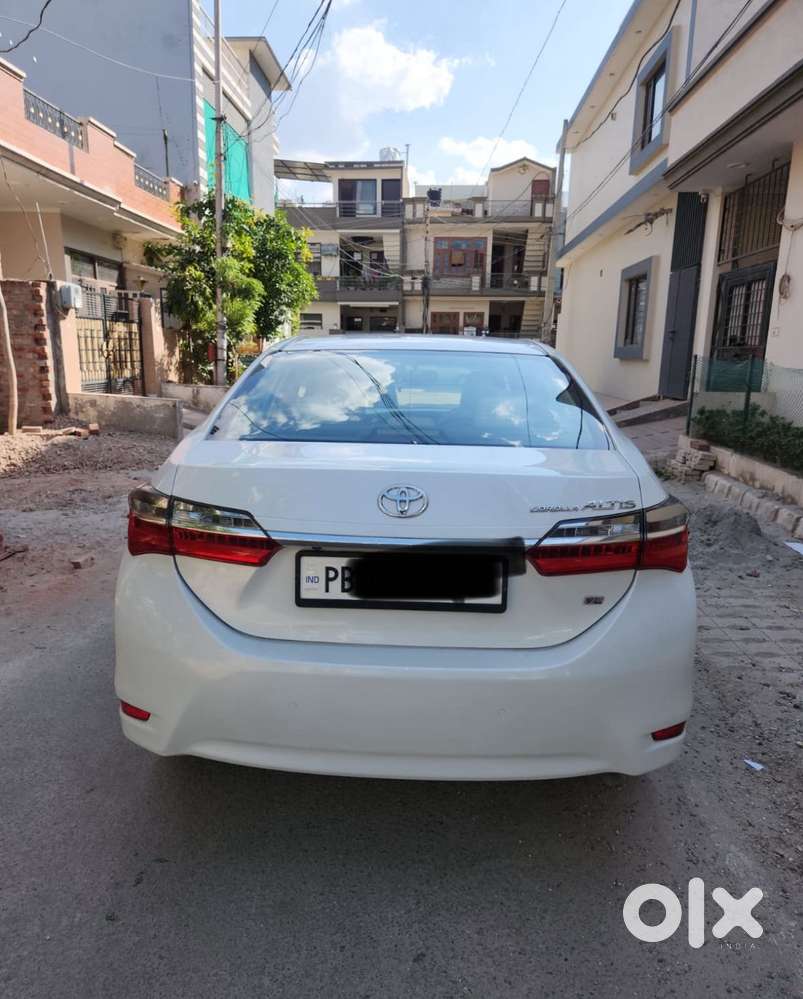 Toyota Corolla Altis 1.8 Gl, 2017, Petrol
