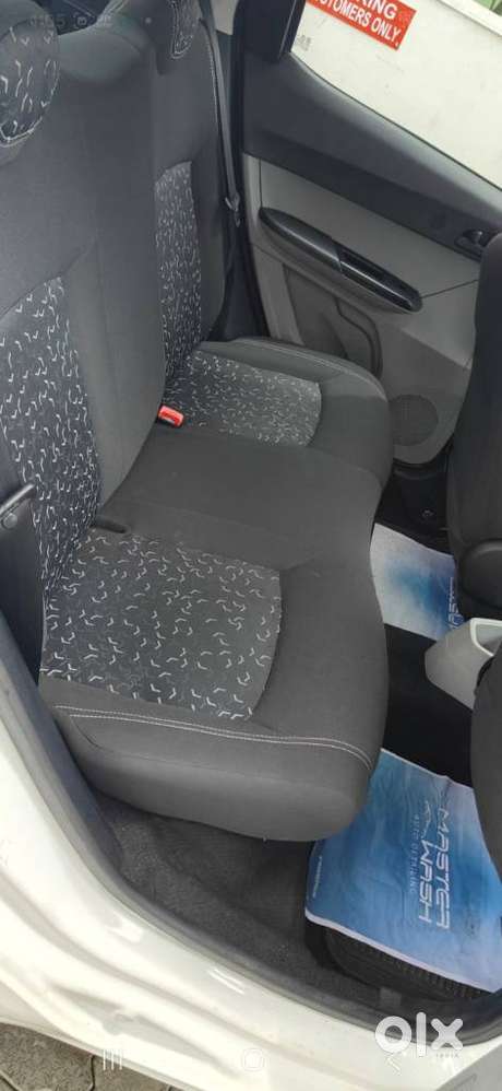 Tata Tiago 1.2 Revotron Xt (o), 2023, Petrol
