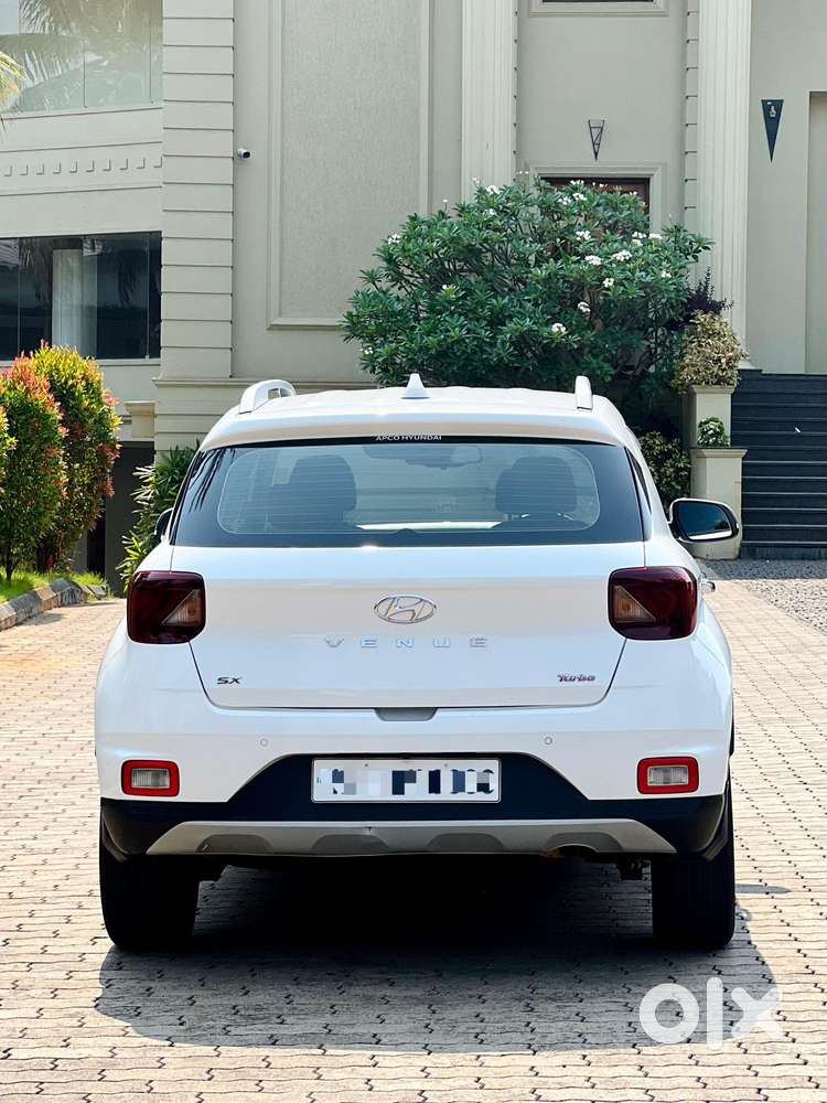 Hyundai Venue 1.0 Sx (o) Turbo Dct, 2019, Petrol