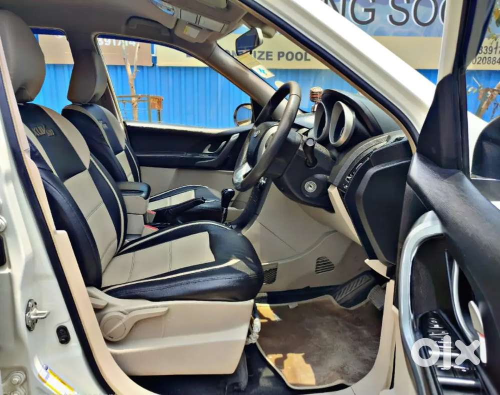 Xuv500 At W6