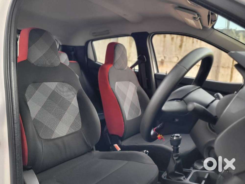Renault Kwid, 2023, Petrol