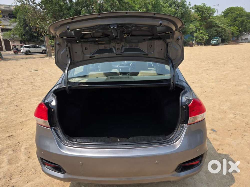 Maruti Suzuki Ciaz 2017 Petrol 68000 Km Driven