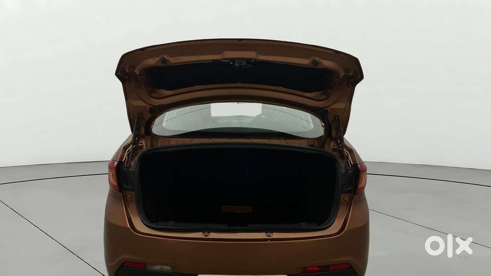 Tata Tigor 1.2 Revotron Xt, 2017, Petrol