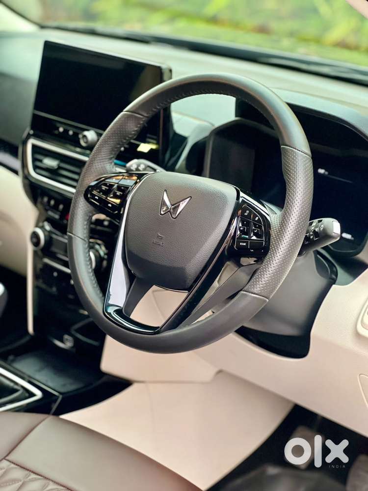 Mahindra Xuv 3xo Ax5 Ds Mt, 2024, Diesel