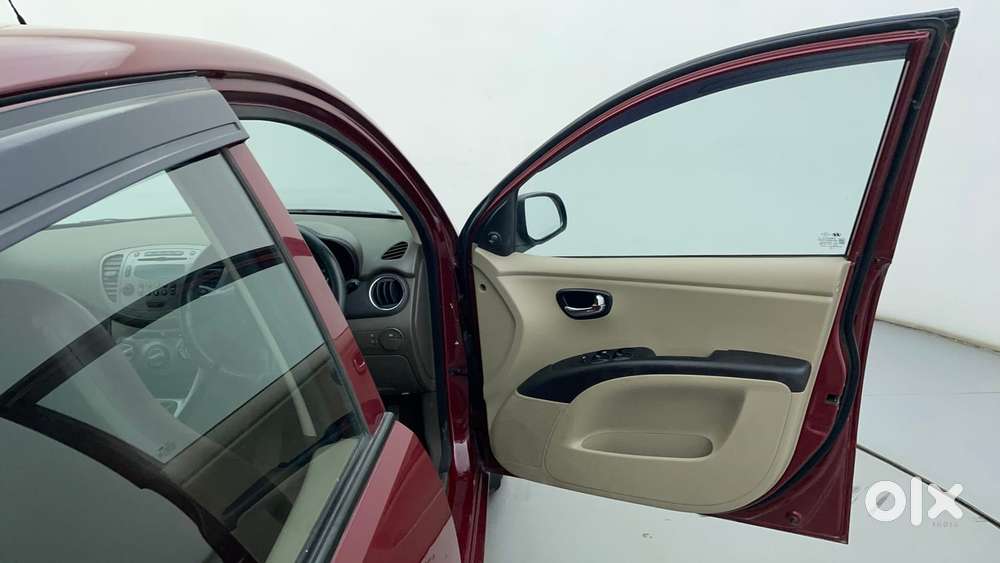 Hyundai I10 Sportz 1.1 Irde2, 2016, Petrol