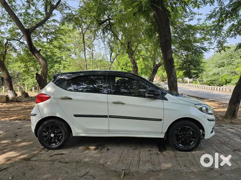 Tata Tiago 2017 Petrol 41500 Km Driven  Good Condition