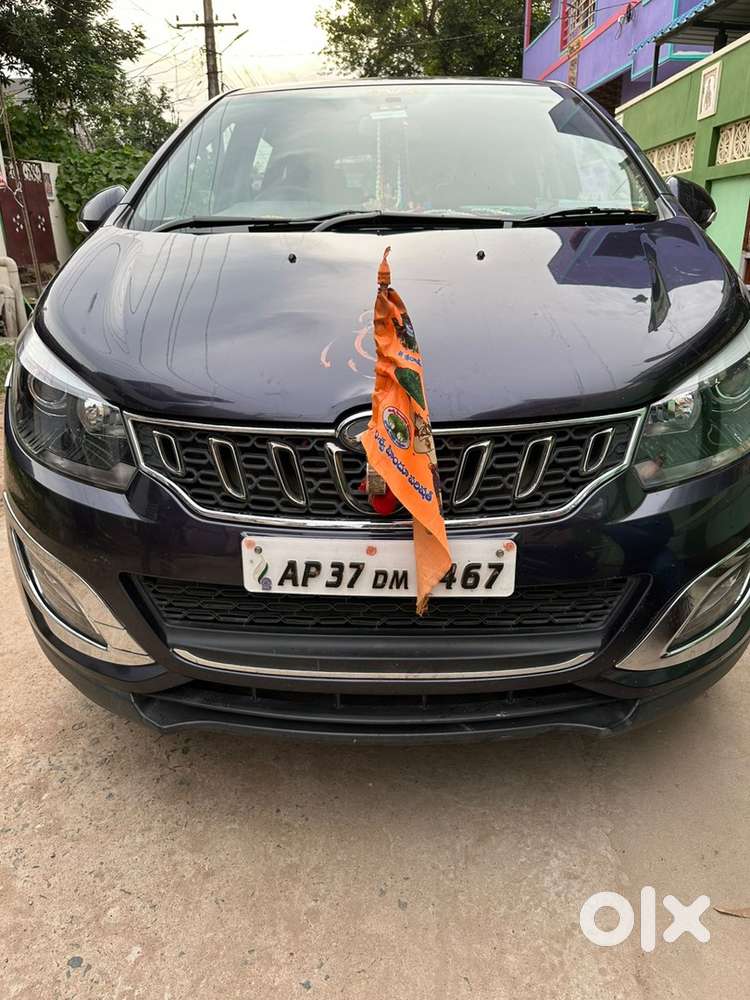 Mahindra Marazzo Diesel 2018